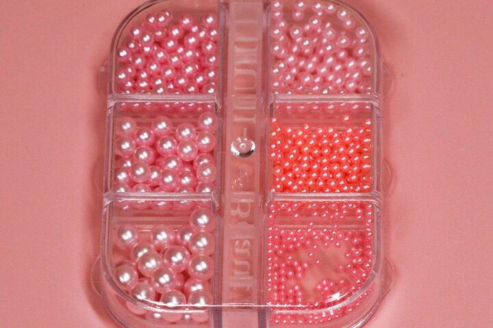 Light Pink Nail Pearls — Beginner’s How-To Guide